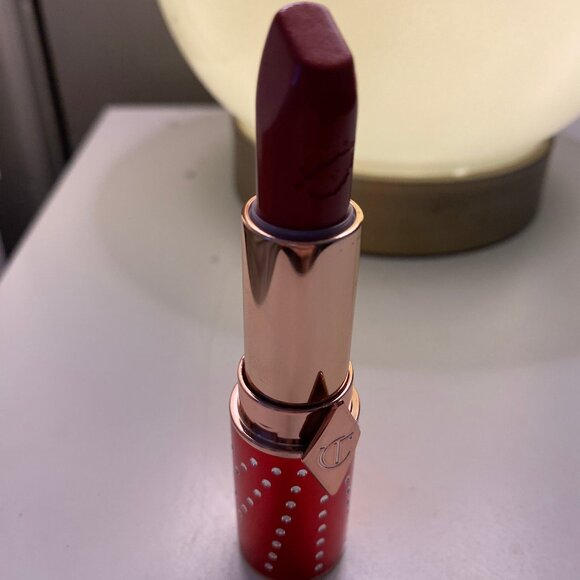 Charlotte Tilbury Limited Edition Lipstick in SWEET BLOSSOM NWOB *Discontinued - Picture 7 of 7